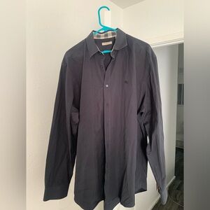 BURBERRY COLLARD SHIRT SIZE XL